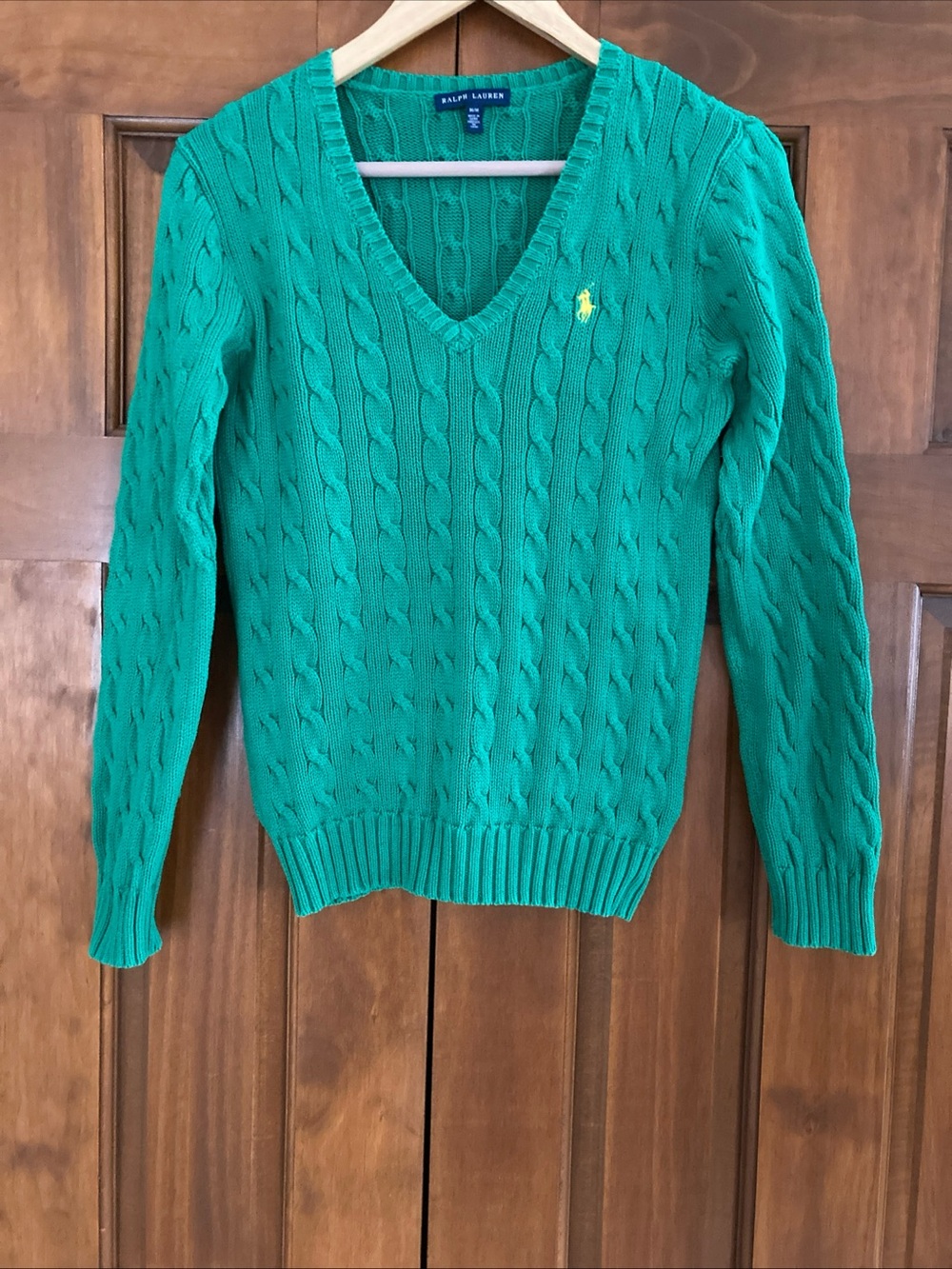 Ralph Lauren Women's green Cable V-Neck Sweater Pony logo women’s medium